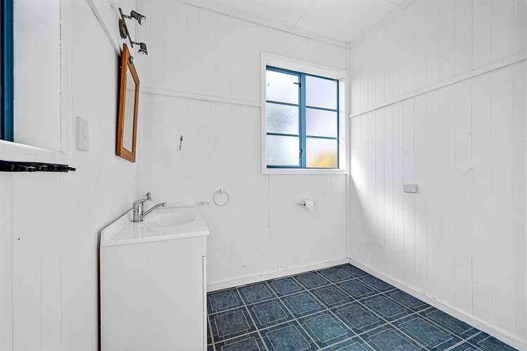 146 Rarangi Beach Road Rarangi_25