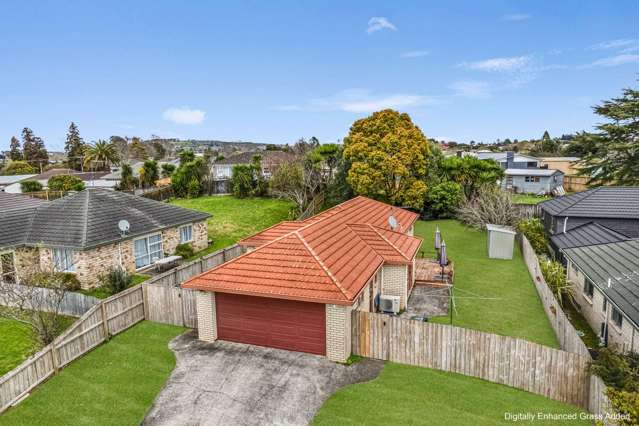 Low Maintenance Brick & Tile on 633m2