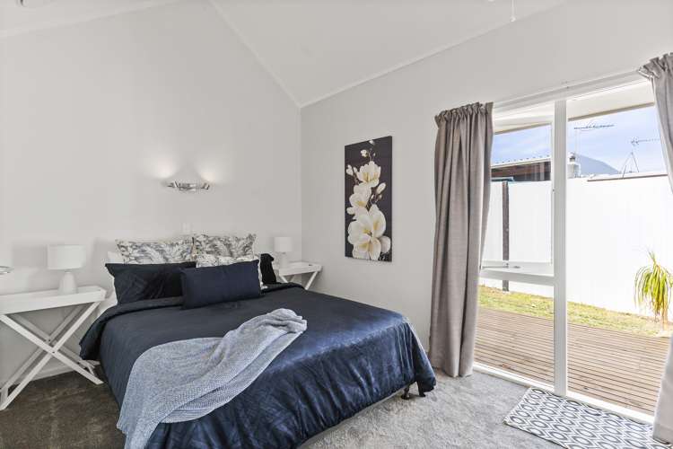 2/120a Birkdale Road Birkdale_13