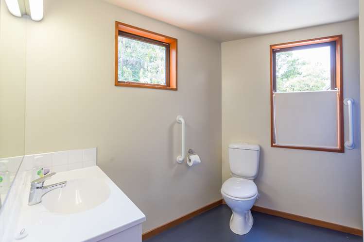 6528 Christchurch Akaroa Road Takamatua_24
