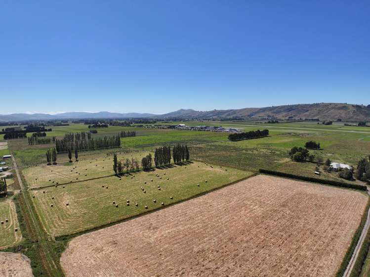 137 and 179 Kirks Drain Road Momona_8