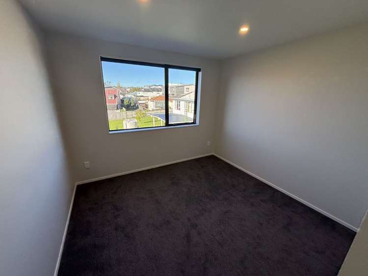 21D Marion Ave Mount Roskill_15