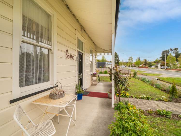 19 Whitehaven Street Lawrence_2