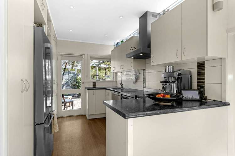 29 Bentley Avenue Glenfield_21