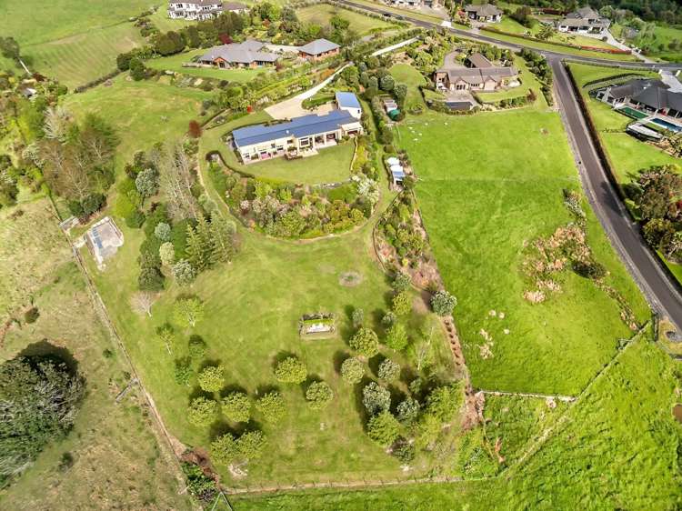 340 Macwhinney Drive Drury_17