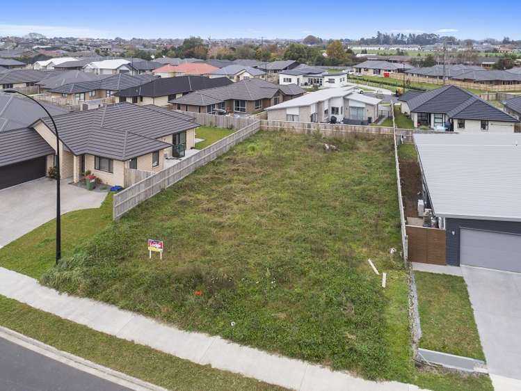 25 Chalgrove Road Huntington_6