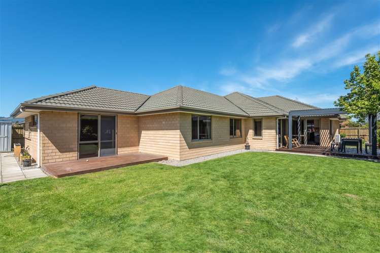 18 Eaglesome Avenue Aidanfield_24