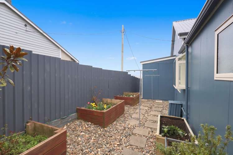 36 Theodore Street Bluff_28