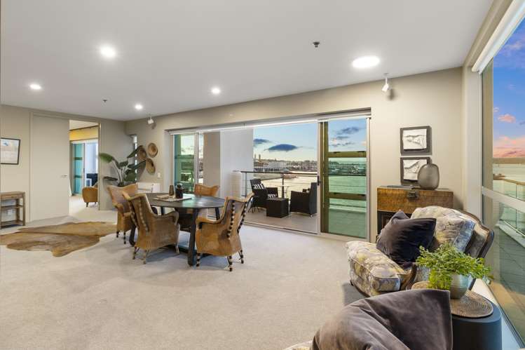 61/143 Quay Street Auckland Central_10