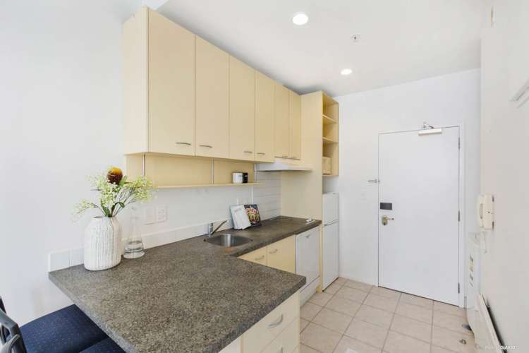 6e/50 Eden Crescent Auckland Central_5