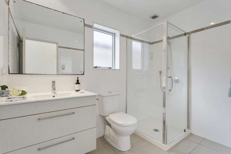 44a Tauoma Crescent Stonefields_12