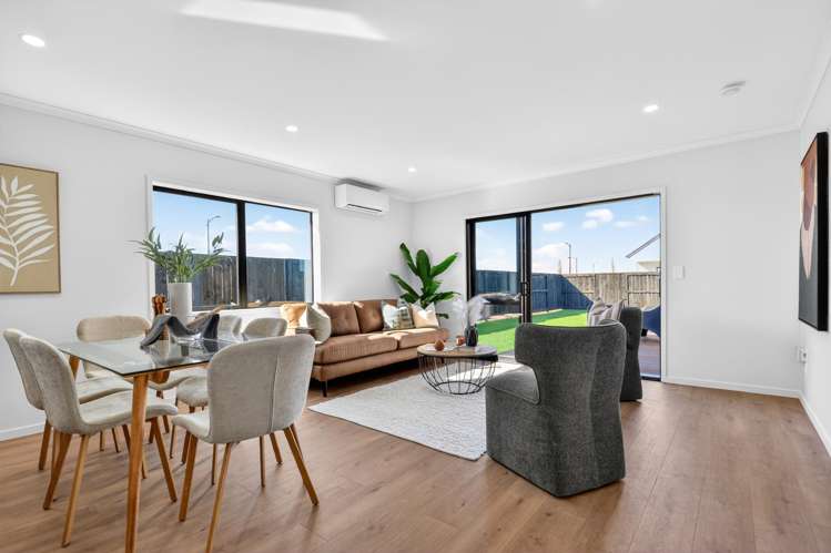 18 Tiroake Street Ruakura_13
