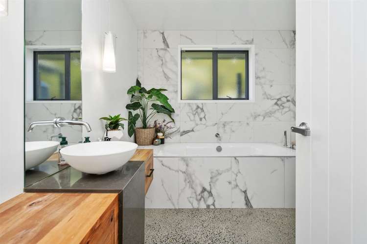 4 Catherin Servant Close Maunu_10