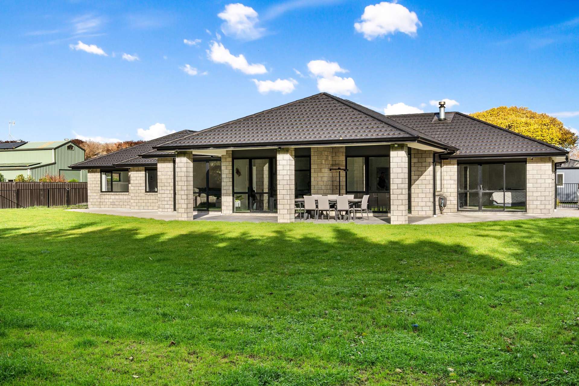 254 Riverbend Road Meeanee_0