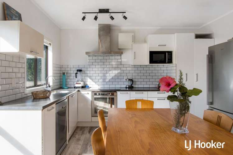 98a Dillon Street Waihi Beach_5