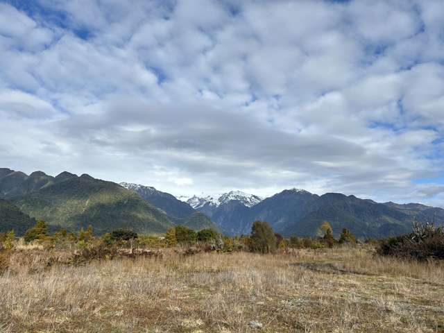 Stunning Lifestyle Section at Franz Josef Glacier