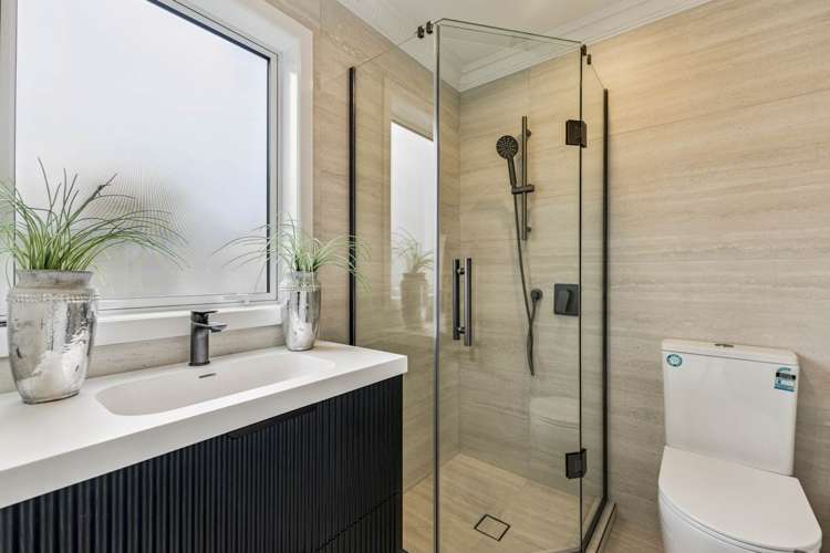 134 Paritai Drive Orakei_18