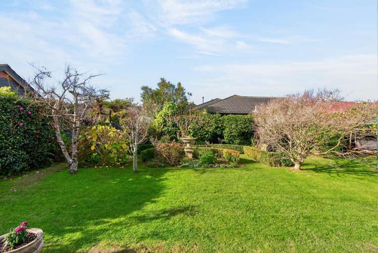12 Bellevue Road Woburn_22