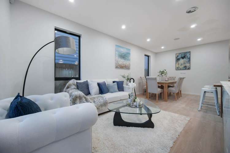 5 Uru Drive Flat Bush_5