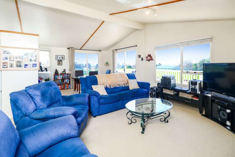 80h Tirimoana Road Te Atatu South_11