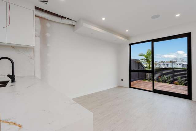 2/73 Te Taruna Drive Milldale_2