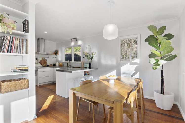 40 Rona Street Eastbourne_7