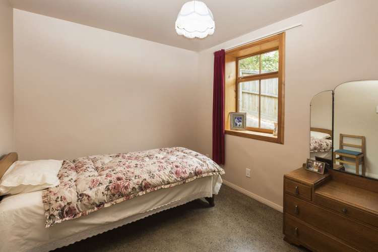 19 Bruce Terrace Akaroa_17