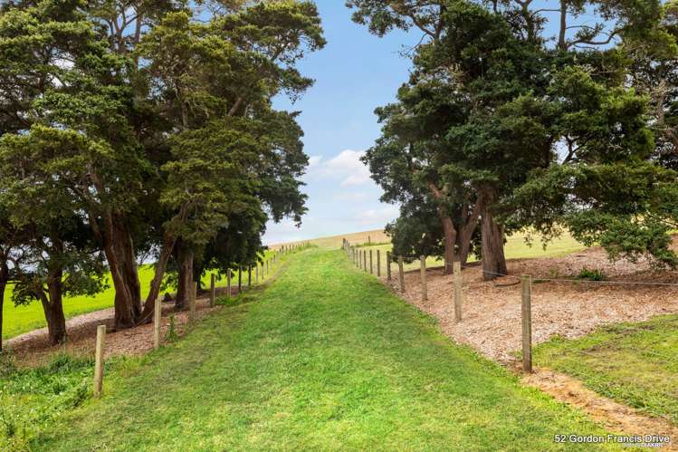 1 Donald Gavin Way, 52 & 61 Gordon Francis Drive Pukekohe East_12