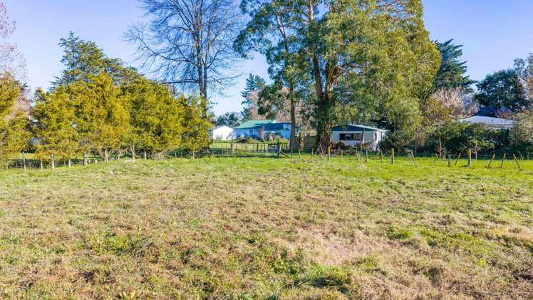 16A Knorp Street Otane_4