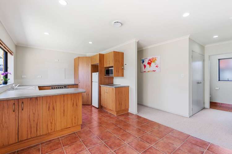 41 Secoia Crescent Mangere_8