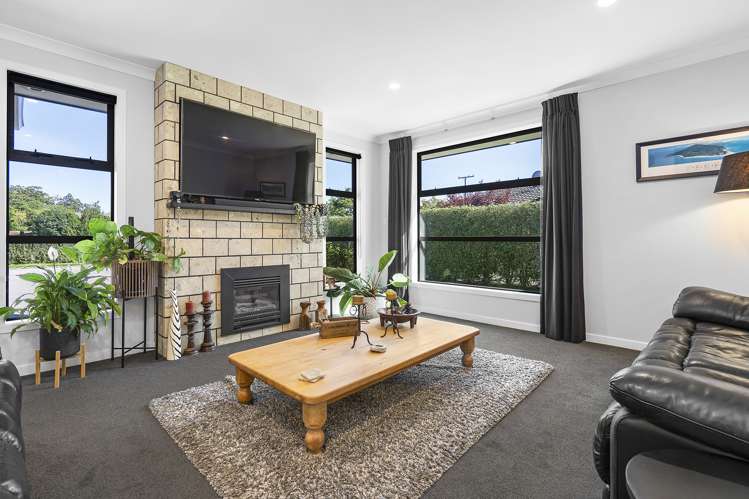 14 Bronte Place Leamington_8