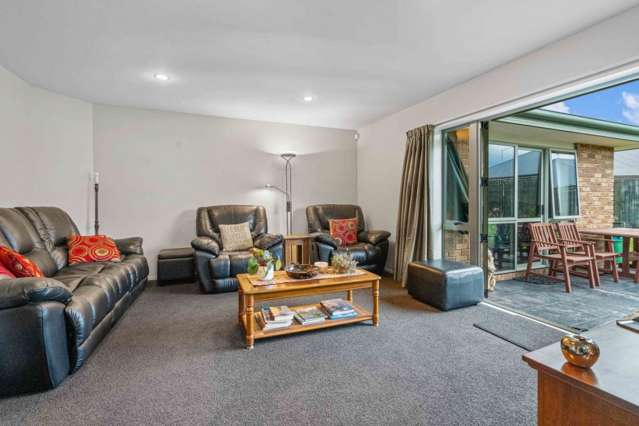 9 Lightning Close Wigram_2