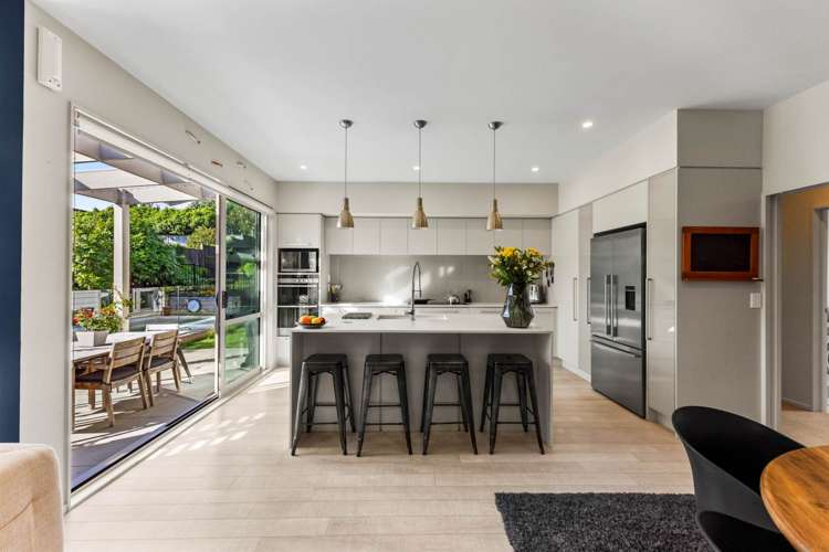 8 Kaiawa Street Beachlands_13