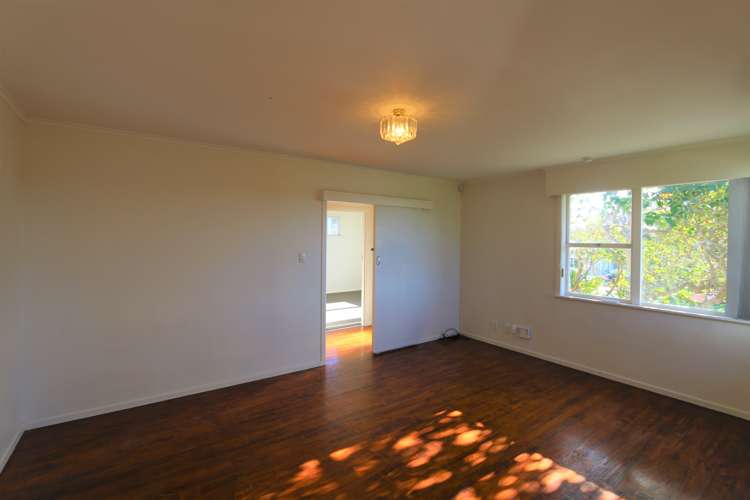 22 Laura Street Kelston_15