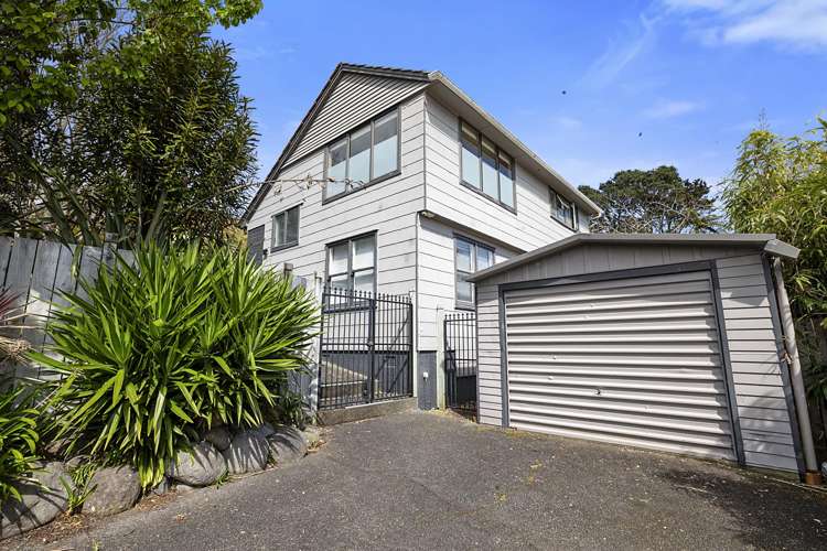 84 Glenpark Avenue Frankleigh Park_16