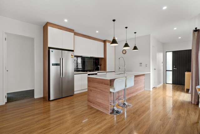 11 Sapwood Crescent Takanini_3