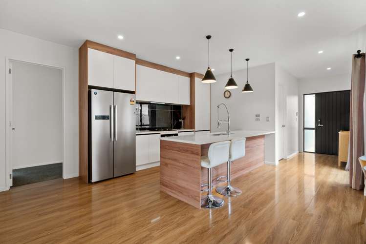 11 Sapwood Crescent Takanini_3