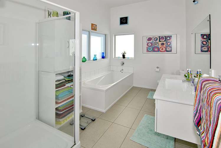 36g Erlestoke Crescent Churton Park_11