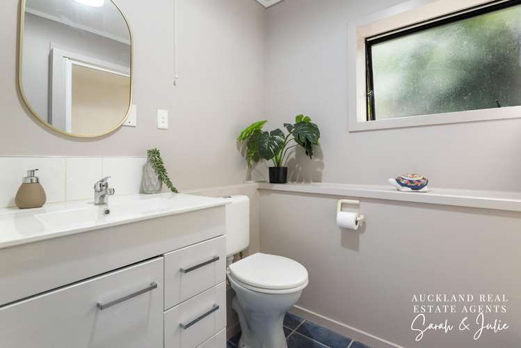 51 Belfast Street Hillsborough_35