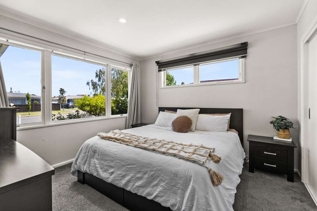 21 Bill Hercock Street_4