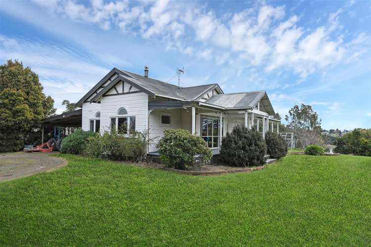375 Whitford Road Whitford_43