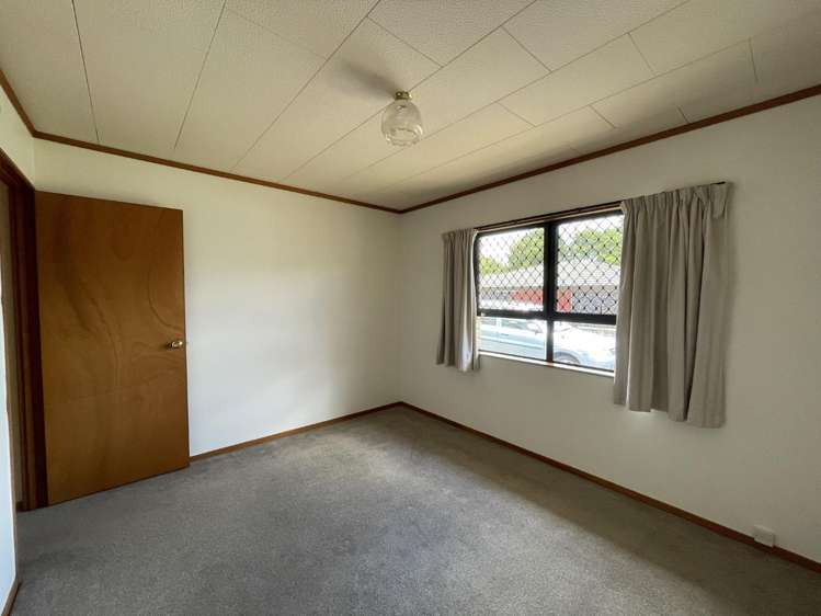 2/4 Second Avenue Avenues_6