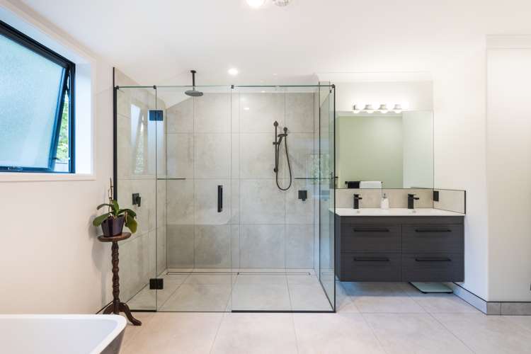 166 Pharazyn Street Feilding_14