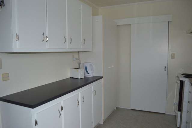 12 Moore Crescent Carterton_3