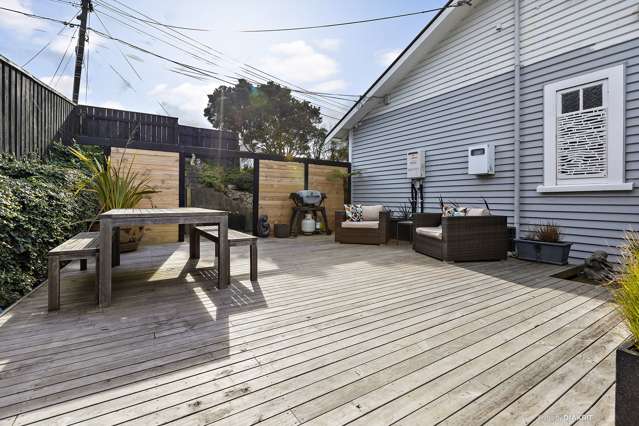 22 Mandalay Terrace Khandallah_1