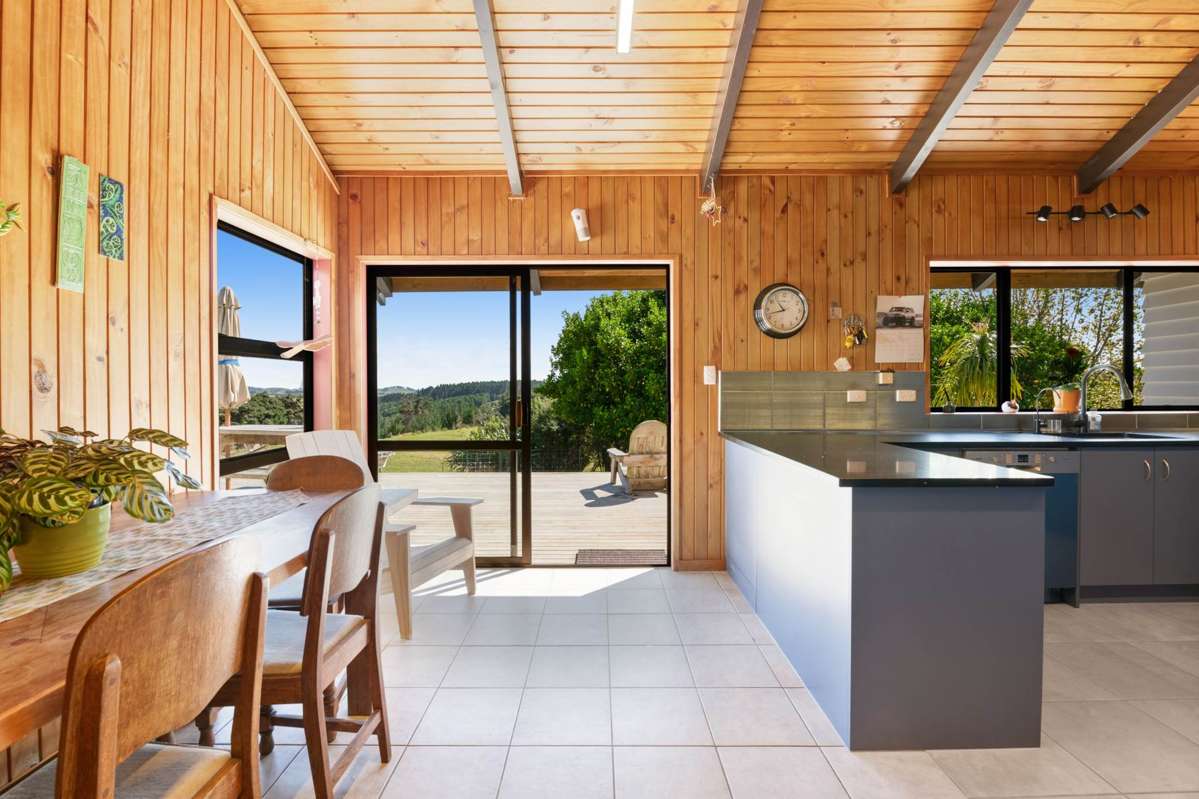 158 McLeod Road_5
