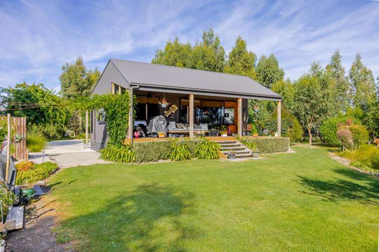 2B Bibby Street Waipawa_21