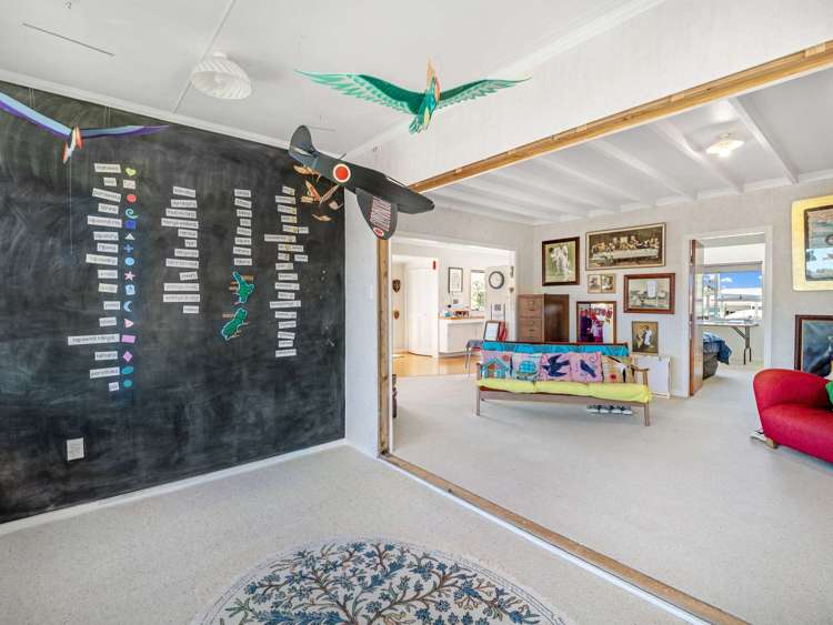 14 Manga-Pirau Street Waikawa Beach_12