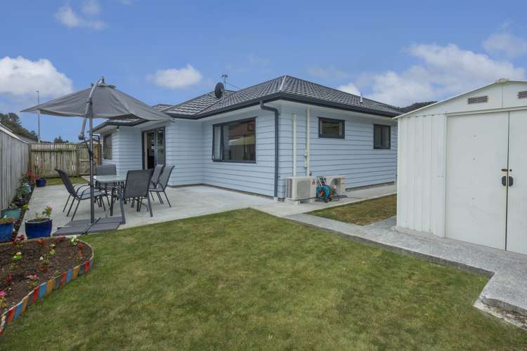 13 Poppy Watts Grove Stokes Valley_21