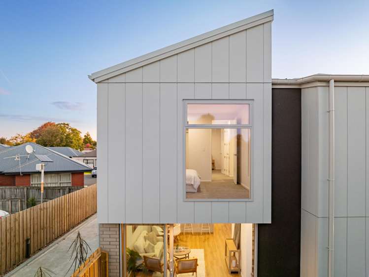 2/243 Lyttelton Street Spreydon_22